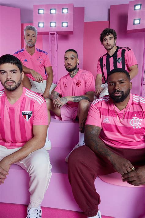 Adidas lança camisa Outubro Rosa 2022 para seus times MDF