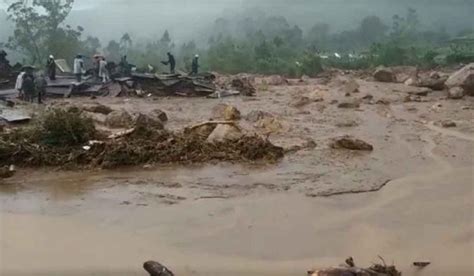 Kerala Rains At Least 15 Die In Idukki Landslide Several Still