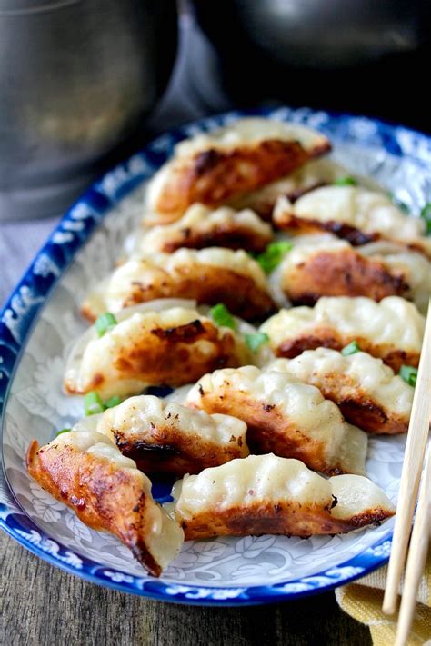 Shrimp And Pork Pot Stickers With Soy Vinegar Dipping Sauce Karens