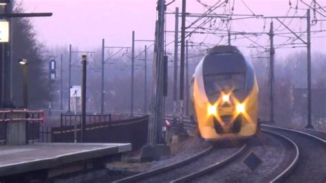 Virm Komt Door Station Almere Buiten Youtube