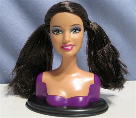 Sifting Through The Clearance Bin: Review: Barbie Fashionistas Swappin ...