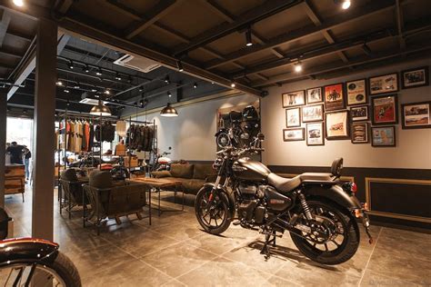 Royal Enfield Opens Flagship Sales, Service And Merchandise