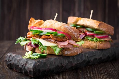 Extensive Sandwich Lunch In Amsterdam At The Delirium Caf