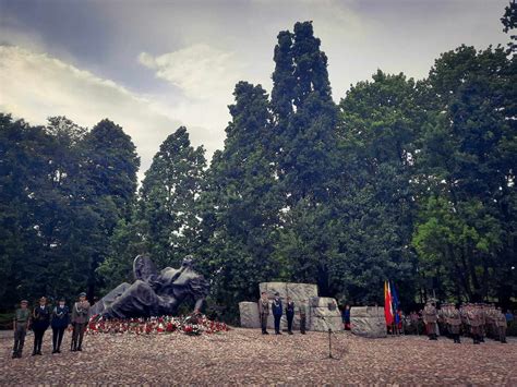 Trybuna Konstytucyjny Rocznica Wybuchu Powstania Warszawskiego