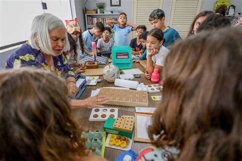 Estudantes Visitam Biblioteca Braille Dorina Nowill Em Taguatinga