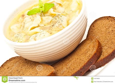 Pelmeni Bolas De Masa Hervida Rusas Tradicionales De La Carne Foto De