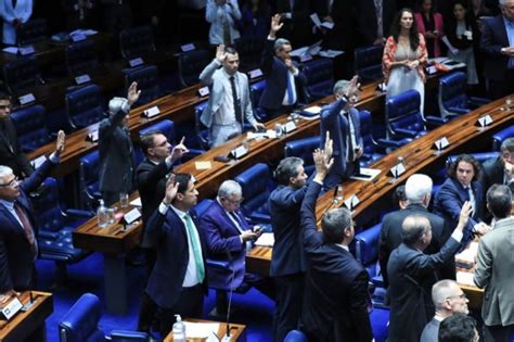 Senado Aprova Taxa O Das Blusinhas Internacionais De At Us