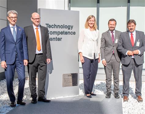 Basf Inaugura Su Nuevo Centro De Tecnolog A En Marchamalo Con