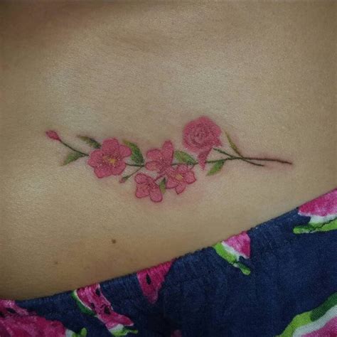 80+ Meaningful Shoulder Tattoos for Women - Nomi Chi