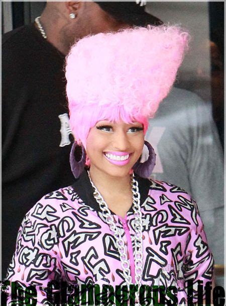 Nicki Minaj Debuts PINK High Top Hair in London - Galery Tattoo