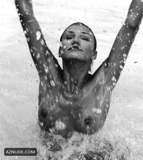 Cameron Diaz Nude And Sexy Photo Collection AZNude