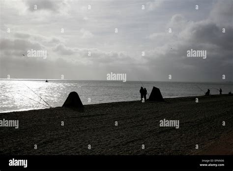 Hythe kent beach hi-res stock photography and images - Alamy