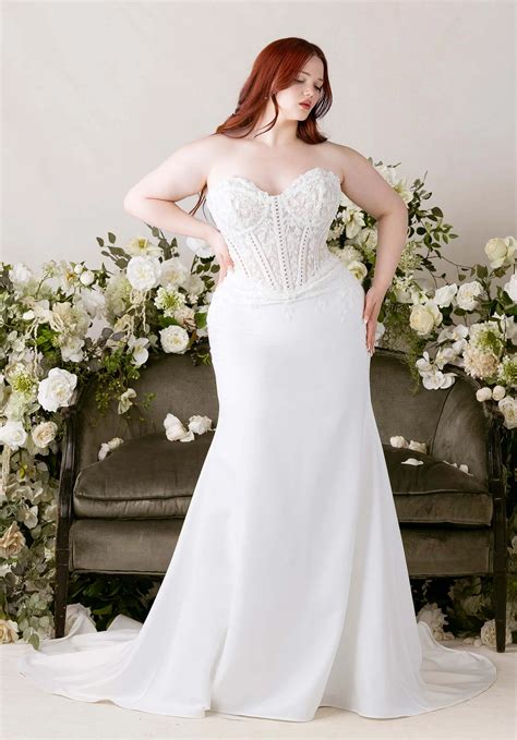 Plus Dresses | Camille's of Wilmington
