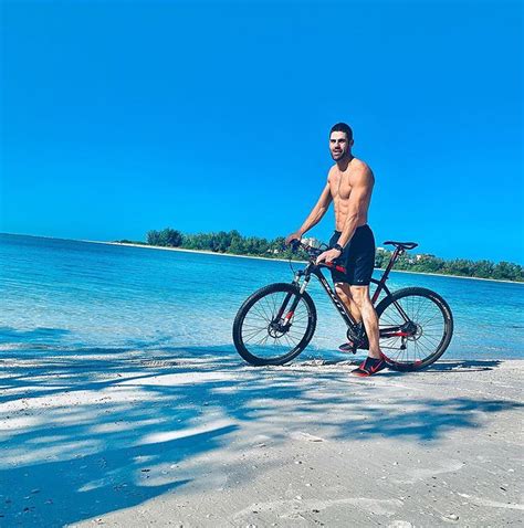 Men In Suit Solo Cum Gay Porn Tubes Whvlero