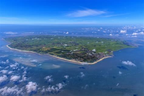 Wyk auf Föhr von oben Küstenbereich der Nordsee Insel Föhr in