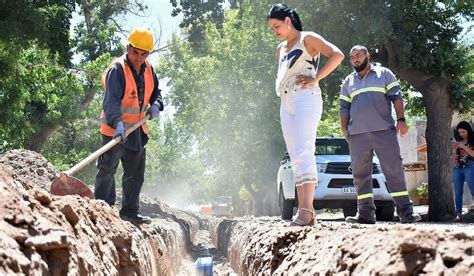 Flor Destéfanis acordó para los estatales de Santa Rosa un aumento del