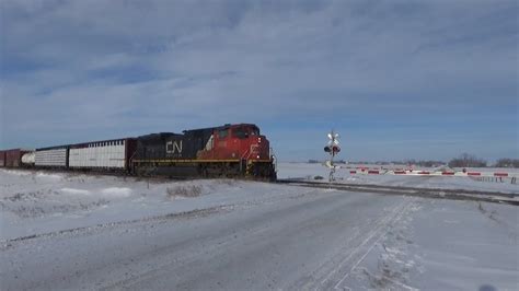 2 Cn Sd70m 2 Locomotives Leading Cn M304 W A Nice K5lla At Range Road 3043 Youtube