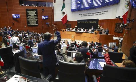 Sin legisladores de oposición la fiesta para validez de reforma