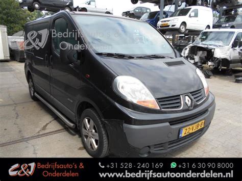 Renault Trafic New Dci V Veh Culo De Desguace Met Lico