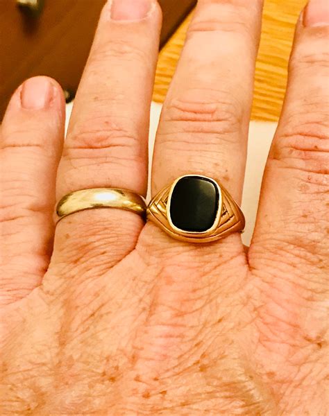 Fabulous Vintage Ct Yellow Gold Men S Onyx Signet Ring Fully Hallmarked