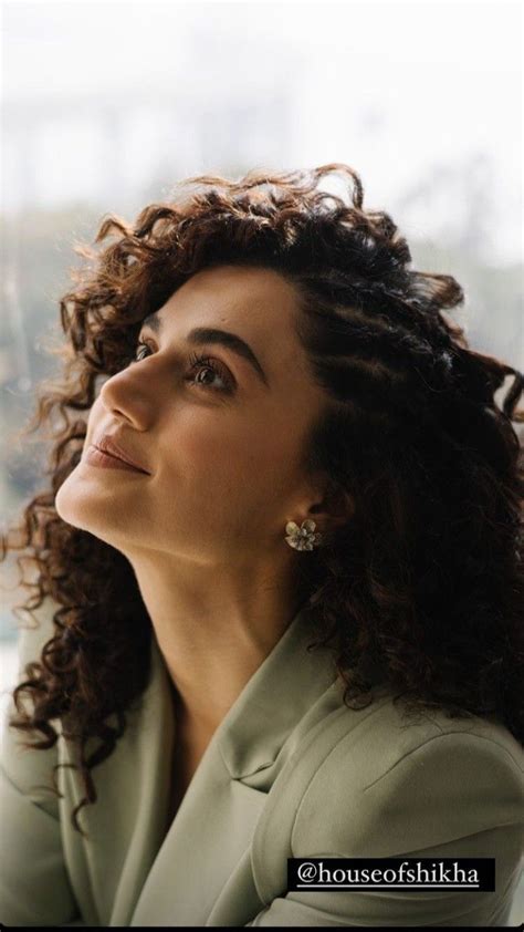 Taapsee Pannu Bollywood Actress Hot Nature Photography Celebrity Lips Celebs Relationship