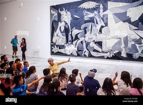 Picasso Guernica Painting