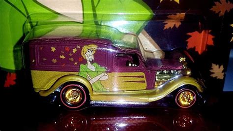 Hot Wheels 2017 Pop Culture Scooby Doo 4 5 34 Dodge Delivery Hot