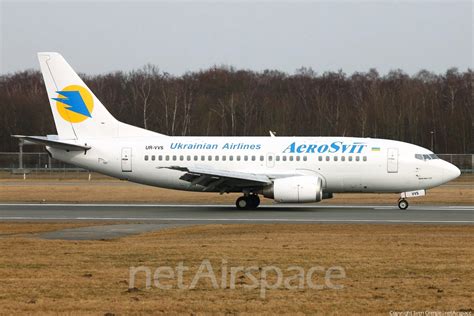 Aerosvit Airlines Boeing 737 5Q8 UR VVS Photo 32182 NetAirspace