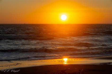 Ventura beach sunset : r/LandscapePhotography