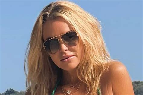Amanda Holden Stuns As She Poses In Mint Bikini As She Spends Time Alone With Her Love The