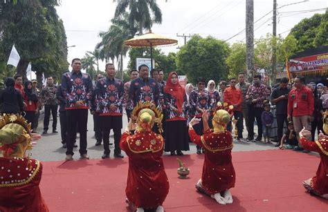 Bupati Buka Pekan Raya Peringatan Hari Jadi Ke Pemindahan