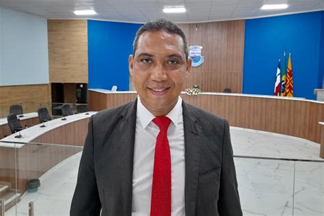 Vereador Renato Santos é eleito presidente da Câmara de Brumado Achei