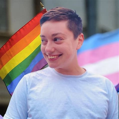 Top Lesbian Influencers In