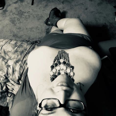 BBW PIERCED NIPPLES 32 Nude Pics XHamster