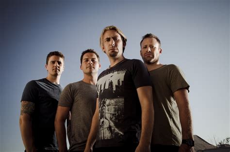 Nickelback: Here And Now - Csajokamotoron.hu Motoros Magazin