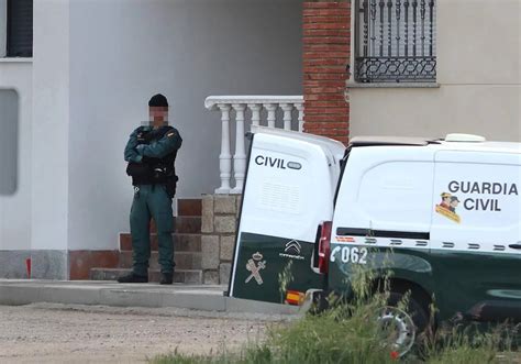 Salamanca La Guardia Civil Registra Casas En Una Nueva Operaci N