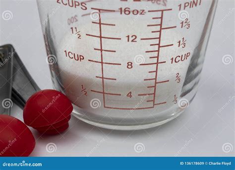 White Sugar In Measuring Cup Stock Image Image Of Crunchy County