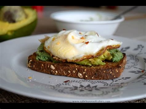 Receta De Tostada Con Aguacate Y Huevo