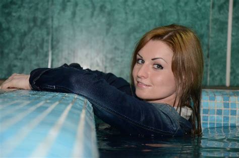 Купание в одежде - фото и картинки: 65 штук