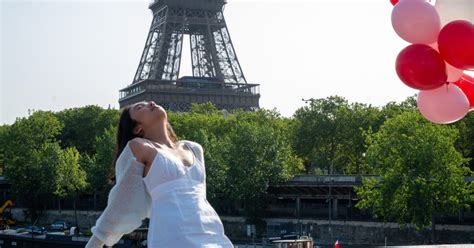 Parigi Esperienza Di Servizio Fotografico Privato Sulla Torre Eiffel