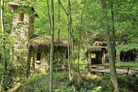 Vicino A Torino Puoi Visitare L Incantevole Bosco Del Vallino