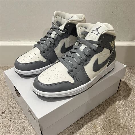 Jordan Women's Grey and White Trainers | Depop