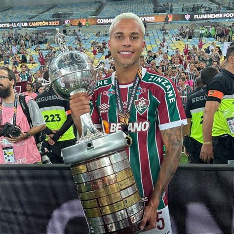 Pin De Paulo Roberto Em Fluminense Football Club Em 2024 Fluminense