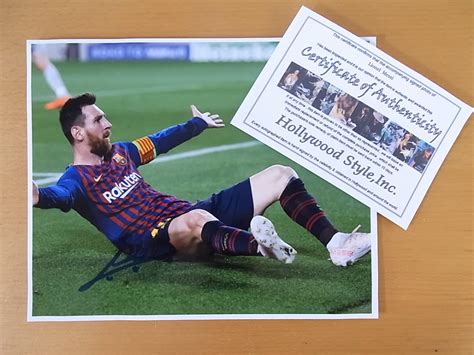 リオネル メッシ Lionel Messi 直筆サイン入り写真 証明書付 アルゼンチン代表 Fcバルセロナ パリ サンジェルマンfcサイン