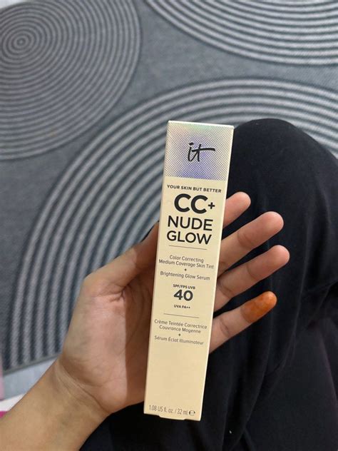 IT Cosmetics CC Nude Glow SPF 40 Light Beauty Personal Care Face