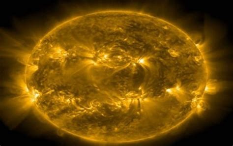 NASA captures strong solar flare image | The Manila Times