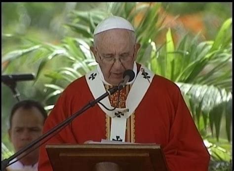 Oficia Papa Francisco Santa Misa en Holguín Escambray