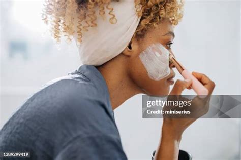 African American Mask Photos And Premium High Res Pictures Getty Images