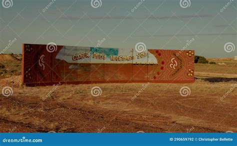 Zoom In On A Welcome Sign At Coober Pedy Stock Footage Video Of