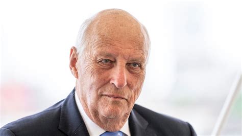 Norway’s King Harald fitted with pacemaker after falling ill on holiday ...